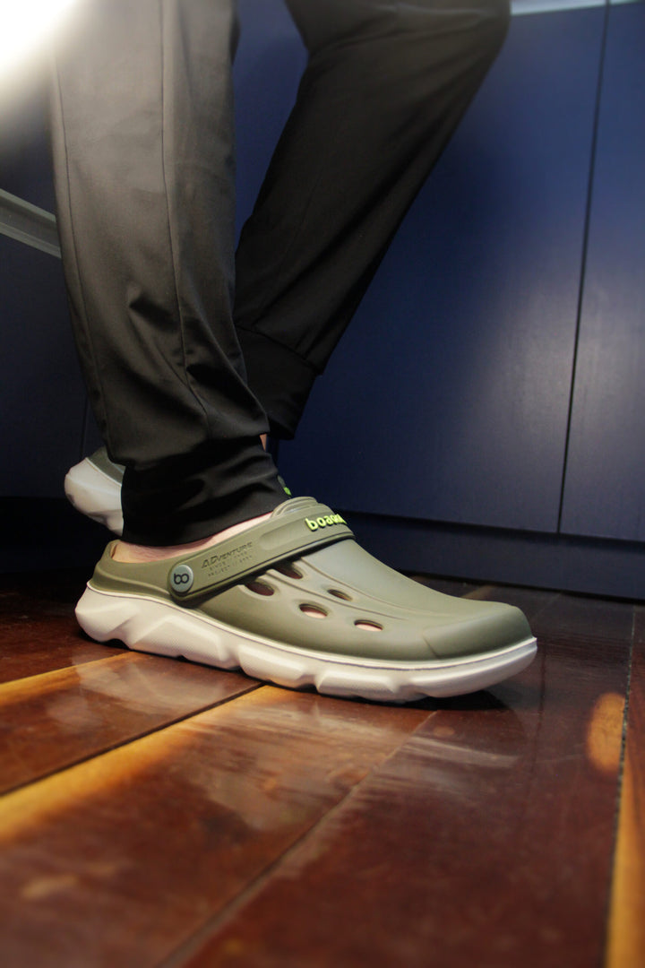 Sandalia Adventure Off White/ Army - vista 2